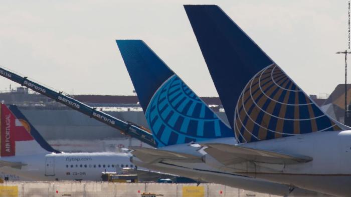 United Airlines latest to require negative coronavirus test for flights ... United airlines preflight coronavirus test