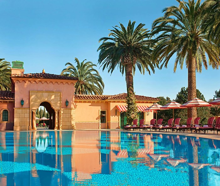 Kevin Costners Aspen Hotels, Resorts, Rentals