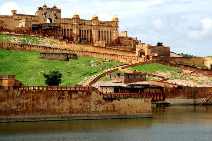 10 Reasons to visit Jaipur - ixigo Trip Planner Fort lewis lodge in bath county virginia