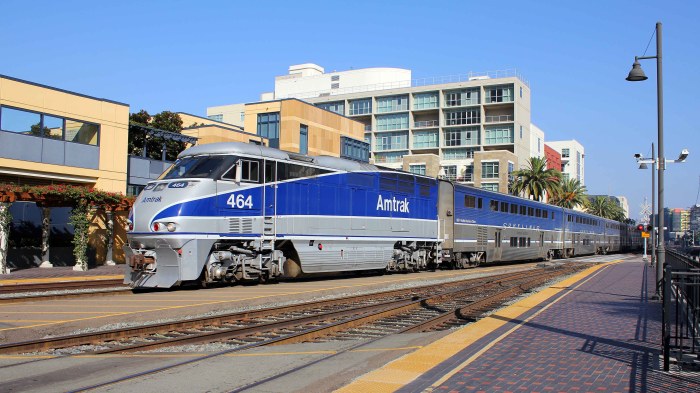 Amtrak daily service usa