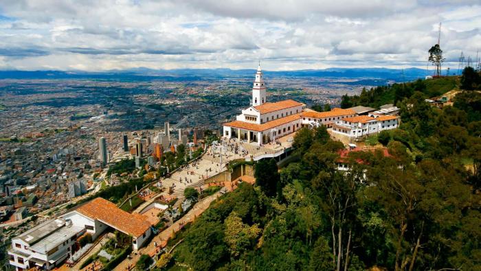 Plans unveiled 7 5 billion metro line bogota