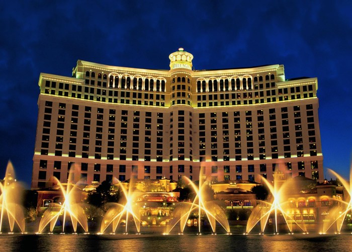 Horseshoe Las Vegas celebrates its Grand Opening on the Las Vegas Strip ...