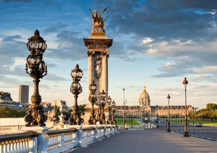 Paris for solo travelers