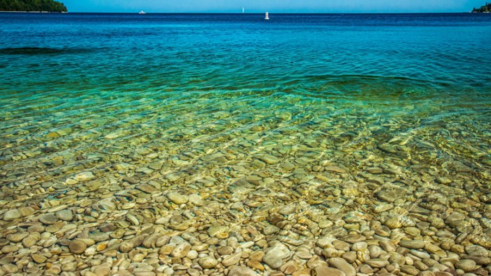 Schoolhouse beach wisconsin named clearest water in america