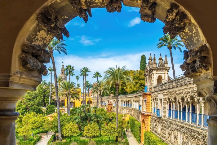 The Best Walking Tours in Seville (Updated 2025) Seville spain architecture photographer guide